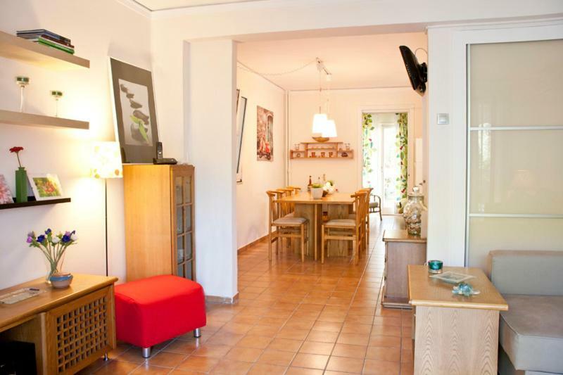 Comfortable Garden Apt Near Vouliagmeni Beach Aten Exteriör bild