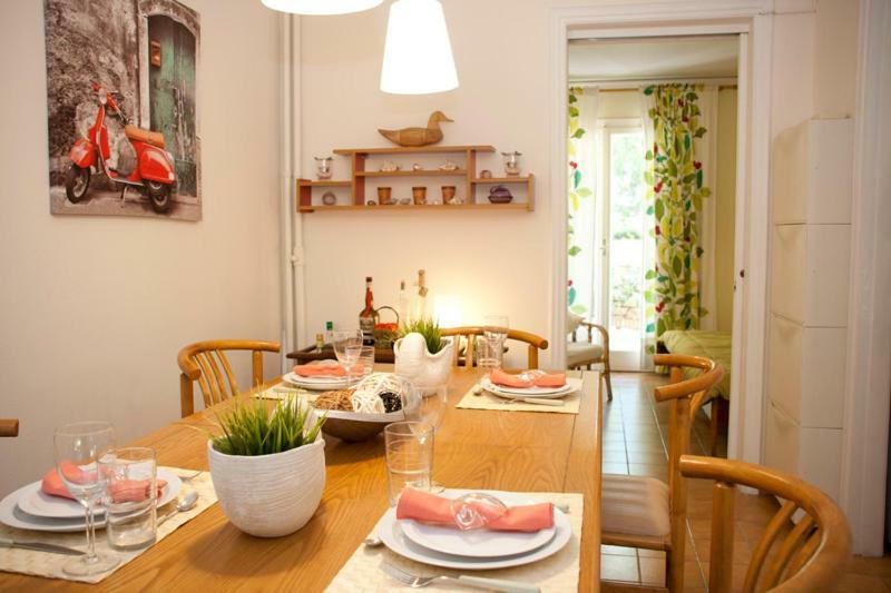 Comfortable Garden Apt Near Vouliagmeni Beach Aten Exteriör bild
